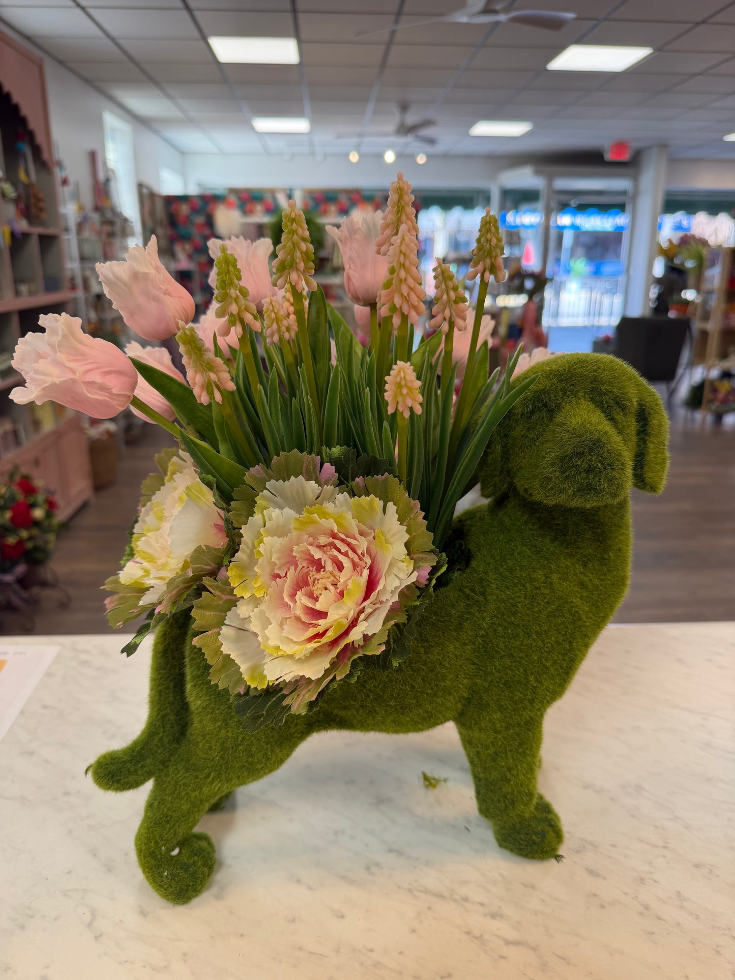 Mossy Dog Container