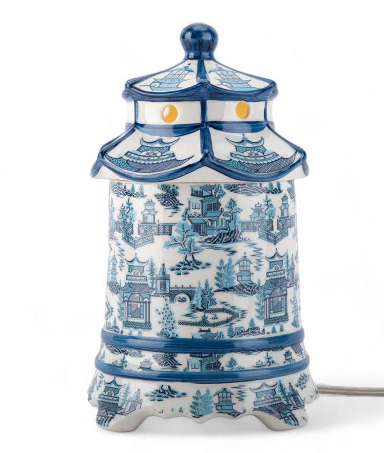 Pagoda Lidded Lamp